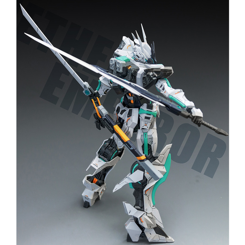 SNAA YR-05 Nether Emperor Mech - Model Kit Snaa 评论和价格